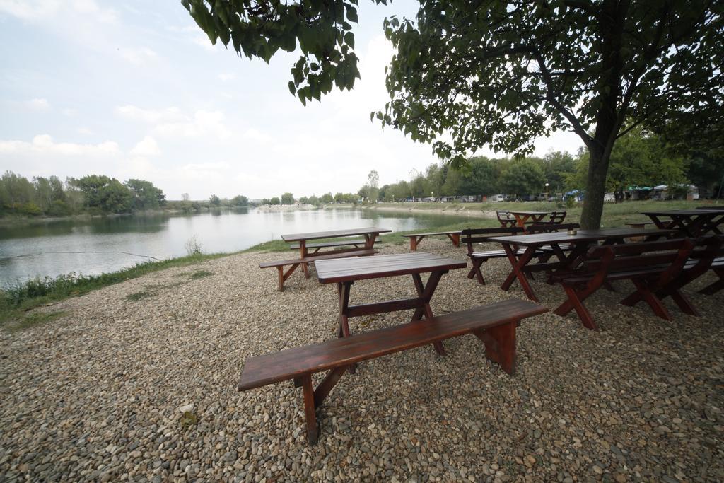 Camping Oaza Bela Crkva  Exterior foto